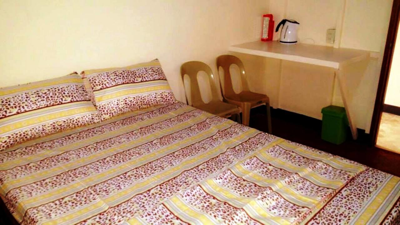 Rb Transient House Hotel Coron Kültér fotó