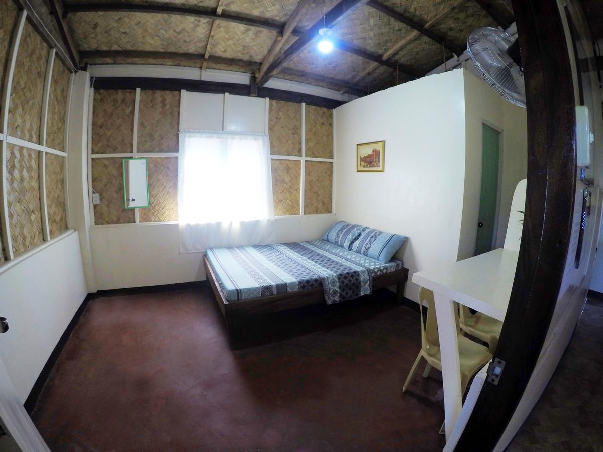 Rb Transient House Hotel Coron Kültér fotó