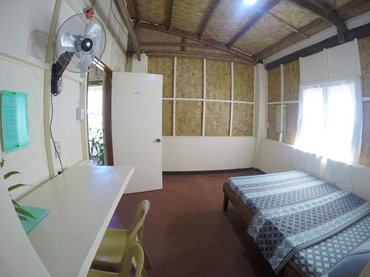 Rb Transient House Hotel Coron Kültér fotó