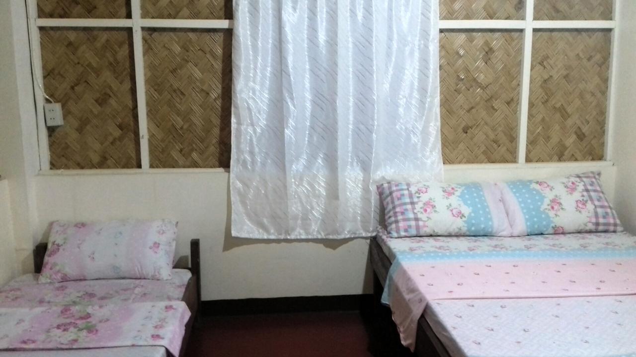 Rb Transient House Hotel Coron Kültér fotó