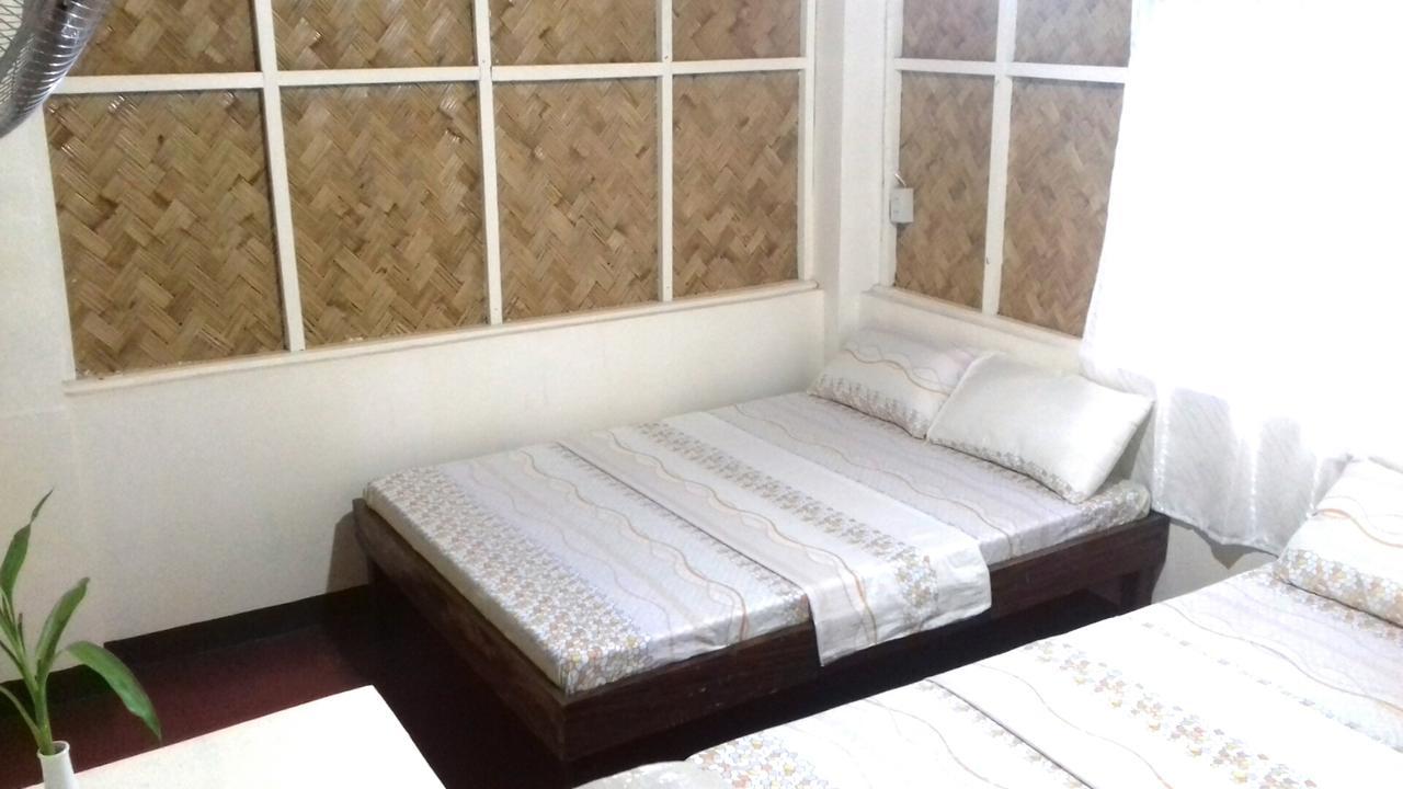 Rb Transient House Hotel Coron Kültér fotó
